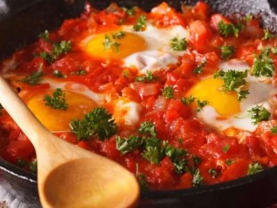 املت گوجه و سبزیجات: طعمی بی‌نظیر برای شروع روز