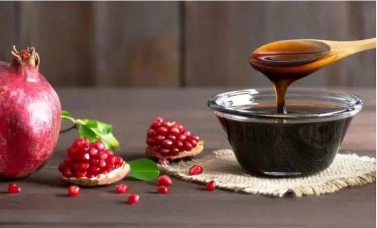طرز تهیه رب انار با طعم و کیفیت صنعتی در خانه