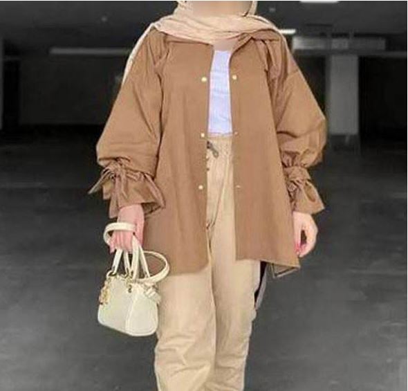 مانتوهای لش؛ ستاره بی‌رقیب استایل‌های امسال 