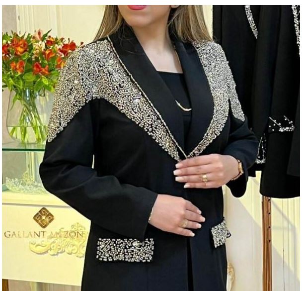 مجموعه بی‌نظیر کت و شلوارهای مجلسی سنگ دوزی شده