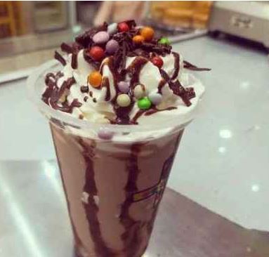 طرز تهیه آیس پک شکلاتی با طعم حرفهای در خانه