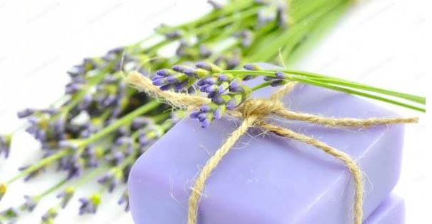 خشکی پوست در پاییز: علتها و راهکارهای درمانی