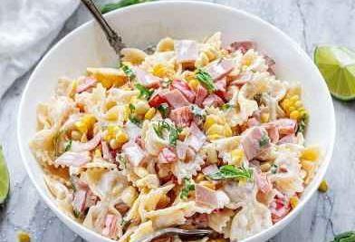 پاستا کالباس نرم و لذیذ؛ دستور پخت آسان و خوش‌طعم